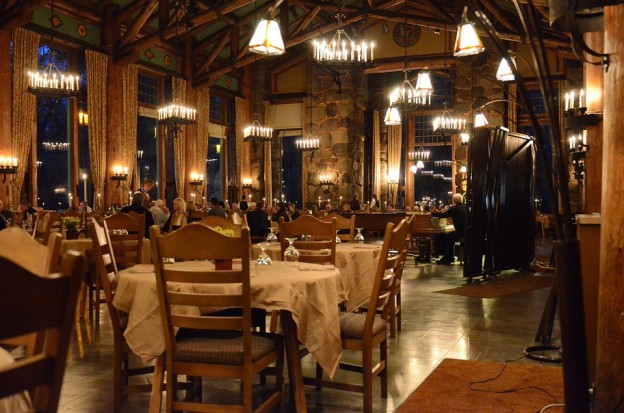 empty restaurant