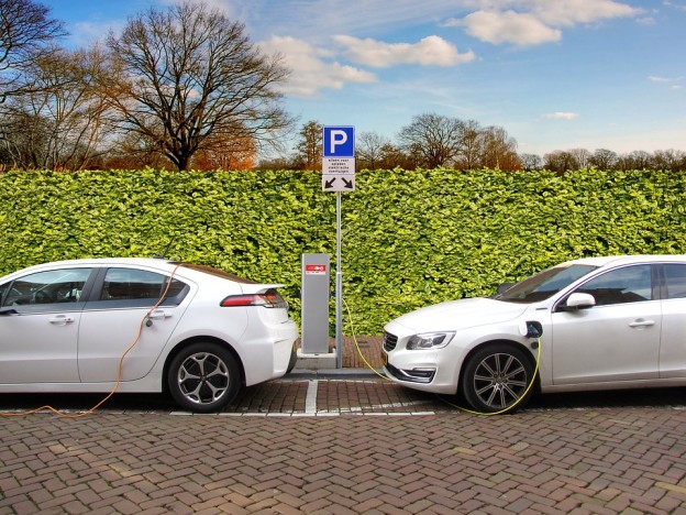 hybrid car charging